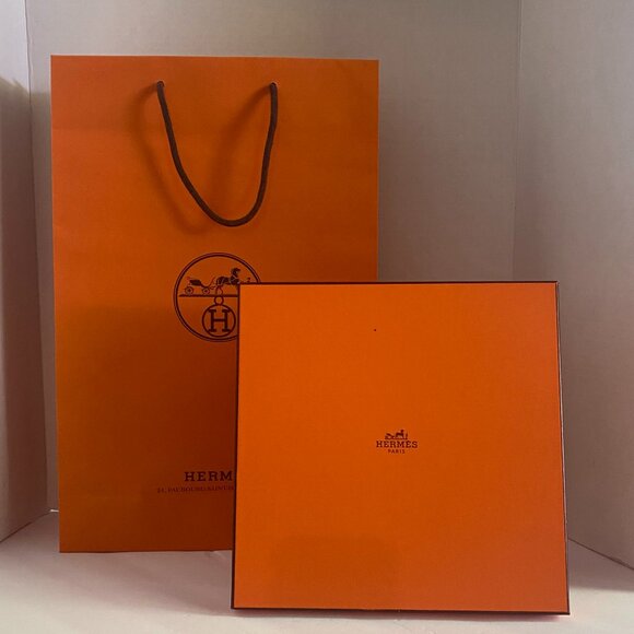 Hermes Carre 90 Robe Du Soir Silk Scarf - Picture 9 of 12